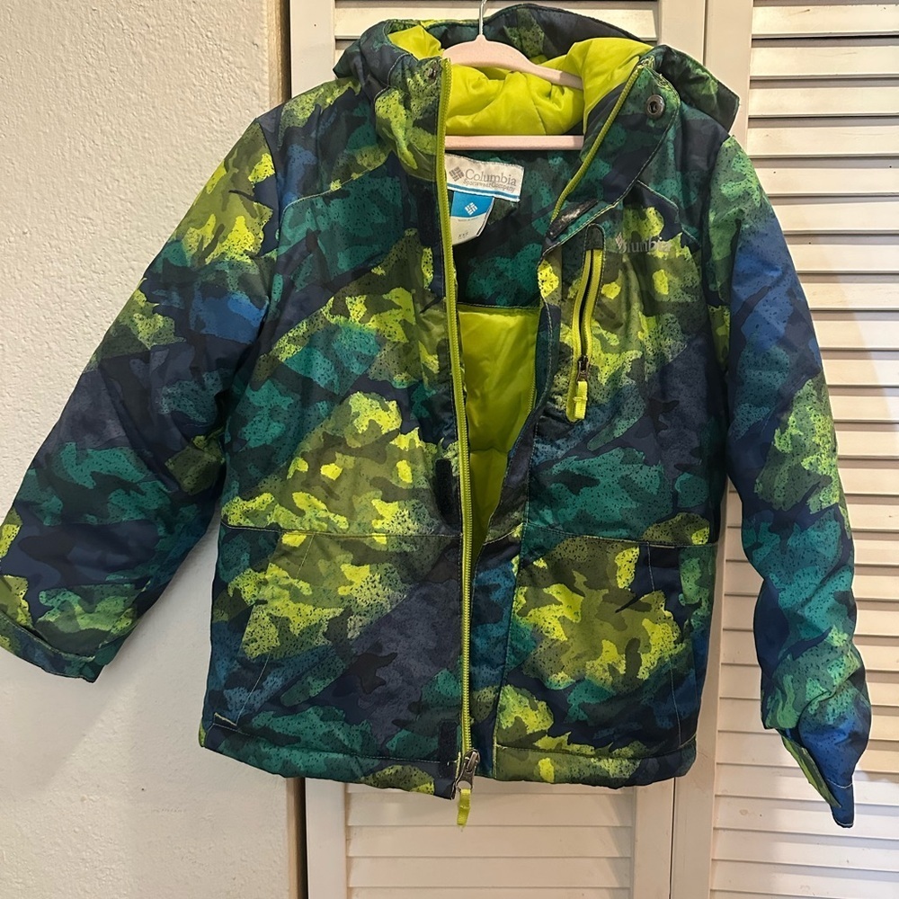 Columbia Kids' Green and Blue Camouflage Puffer Jacket